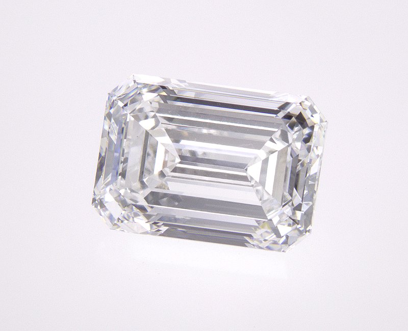 2.58 CT Emerald Lab-Grown Diamond Surrey Vancouver Canada Langley Burnaby Richmond