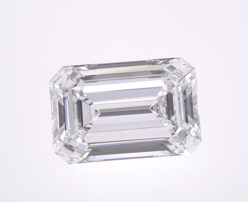 2.65 CT Emerald Lab-Grown Diamond Surrey Vancouver Canada Langley Burnaby Richmond