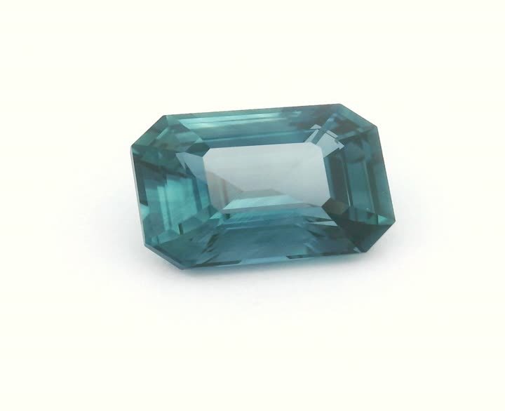 Sapphire - Emerald (2.61ct)
