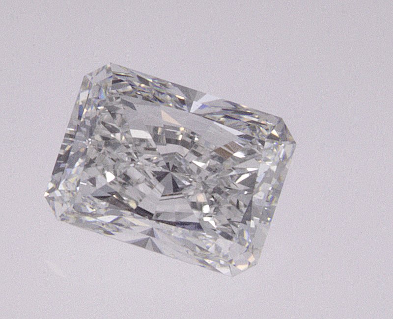 0.7 Carat Radiant Cut Natural Diamond