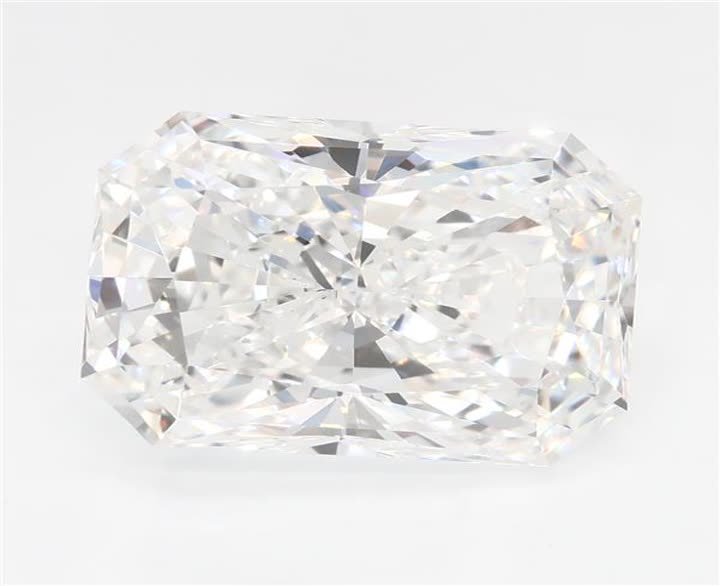2.89 CT Radiant Lab-Grown Diamond Surrey Vancouver Canada Langley Burnaby Richmond