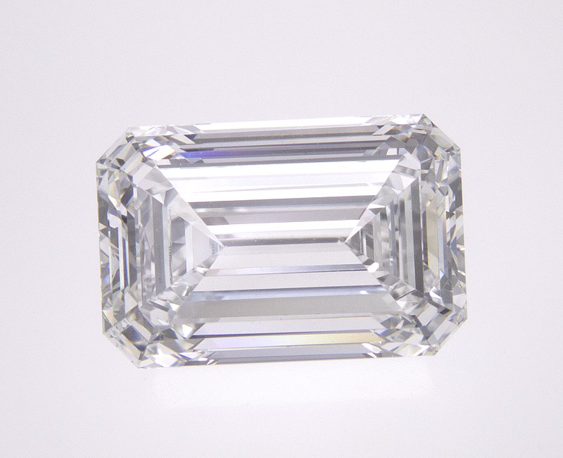 4.07 CT Emerald Lab-Grown Diamond Surrey Vancouver Canada Langley Burnaby Richmond