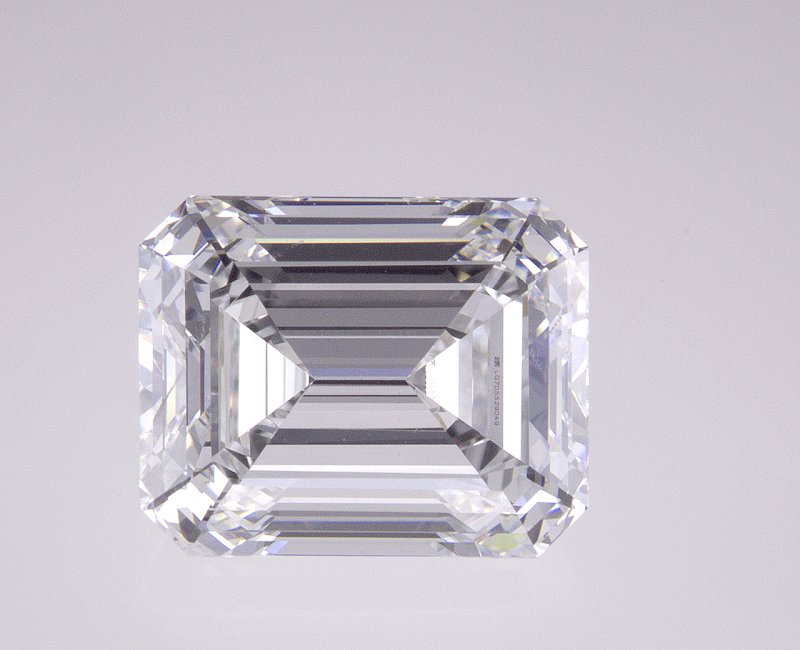 4.18 CT Emerald Lab-Grown Diamond Surrey Vancouver Canada Langley Burnaby Richmond