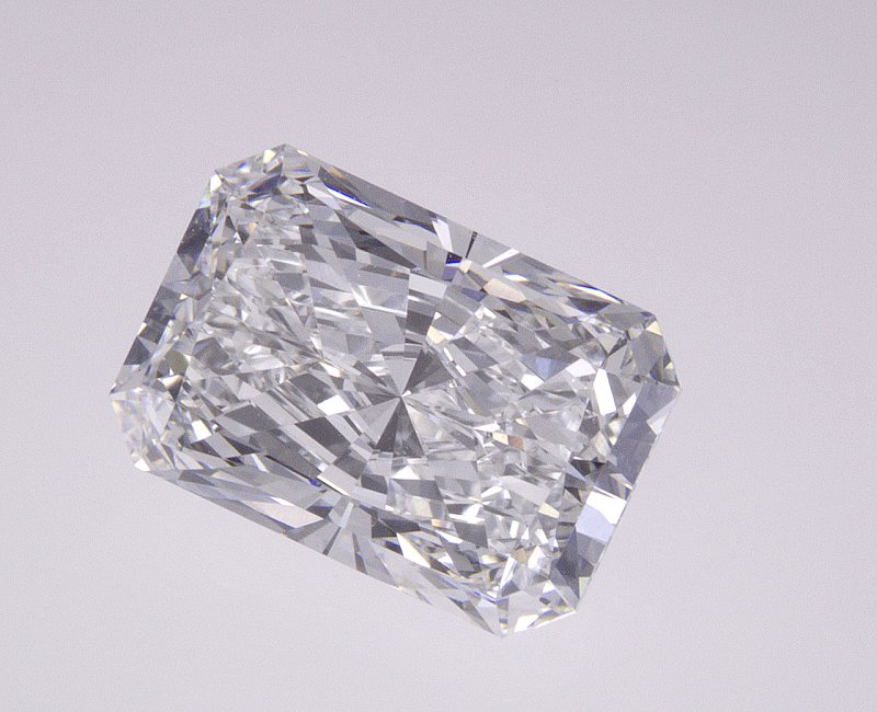2.2 CT Radiant Lab-Grown Diamond Surrey Vancouver Canada Langley Burnaby Richmond