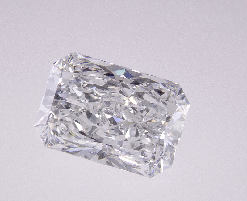2.1 CT Radiant Lab-Grown Diamond Surrey Vancouver Canada Langley Burnaby Richmond