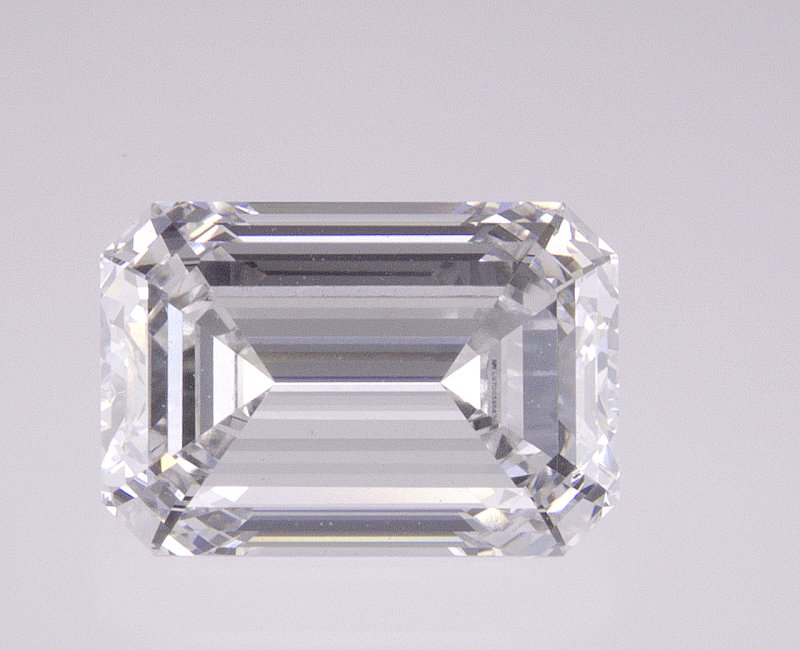 2.49 CT Emerald Lab-Grown Diamond Surrey Vancouver Canada Langley Burnaby Richmond