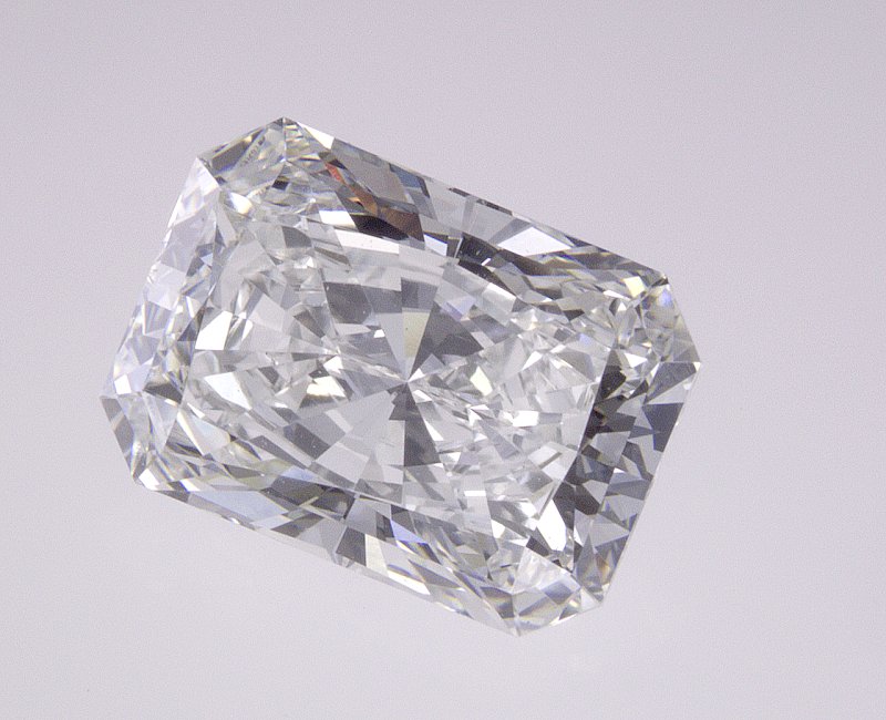 2.56 CT Radiant Lab-Grown Diamond Surrey Vancouver Canada Langley Burnaby Richmond
