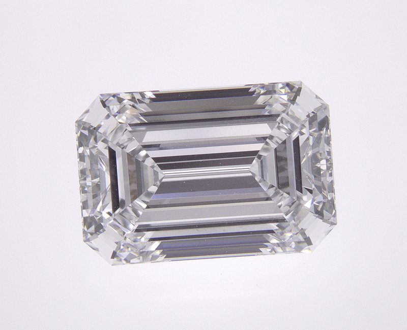 3.66 CT Emerald Lab-Grown Diamond Surrey Vancouver Canada Langley Burnaby Richmond
