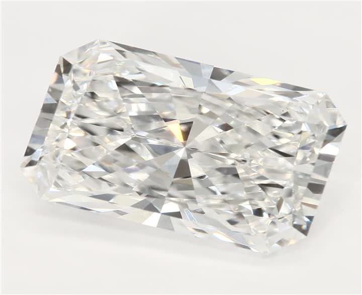 3.93 CT Radiant Lab-Grown Diamond Surrey Vancouver Canada Langley Burnaby Richmond