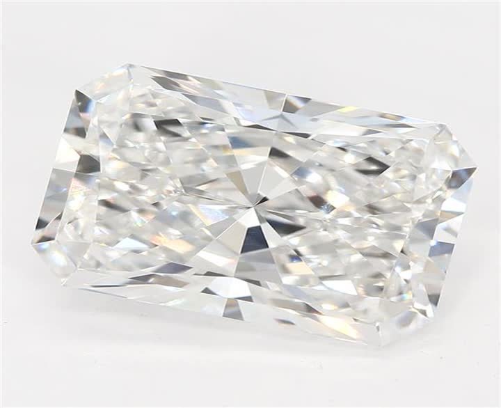 2.8 CT Radiant Lab-Grown Diamond Surrey Vancouver Canada Langley Burnaby Richmond