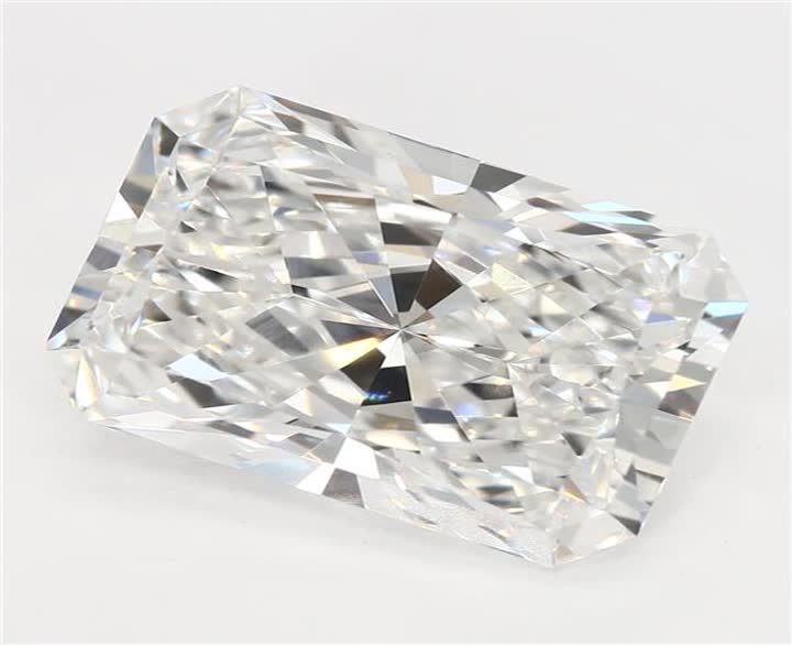 2.55 CT Radiant Lab-Grown Diamond Surrey Vancouver Canada Langley Burnaby Richmond