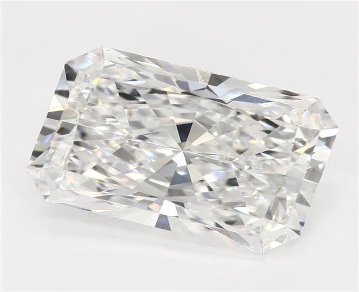 2.59 CT Radiant Lab-Grown Diamond Surrey Vancouver Canada Langley Burnaby Richmond