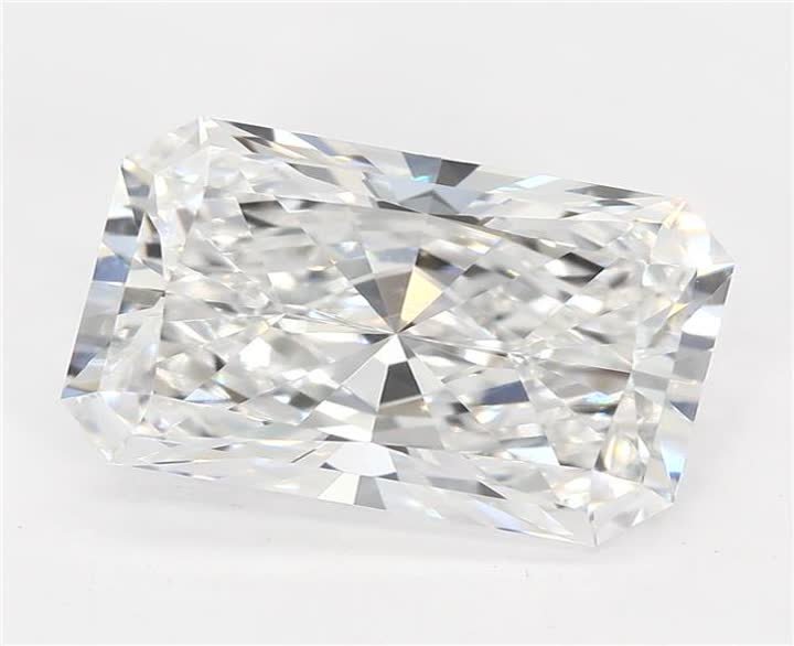 2.57 CT Radiant Lab-Grown Diamond Surrey Vancouver Canada Langley Burnaby Richmond