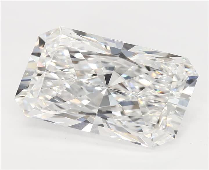 2.63 CT Radiant Lab-Grown Diamond Surrey Vancouver Canada Langley Burnaby Richmond