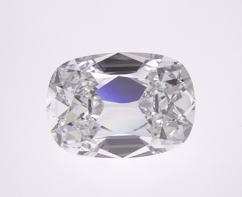 2.69 CT Elongatedcushion Lab-Grown Diamond Surrey Vancouver Canada Langley Burnaby Richmond