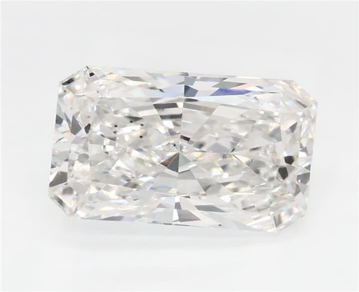 2 CT Radiant Lab-Grown Diamond Surrey Vancouver Canada Langley Burnaby Richmond