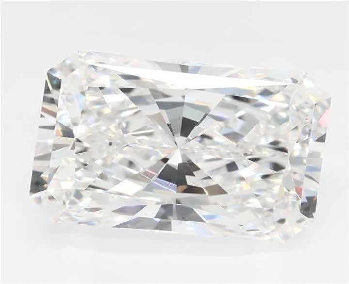 3.21 CT Radiant Lab-Grown Diamond Surrey Vancouver Canada Langley Burnaby Richmond