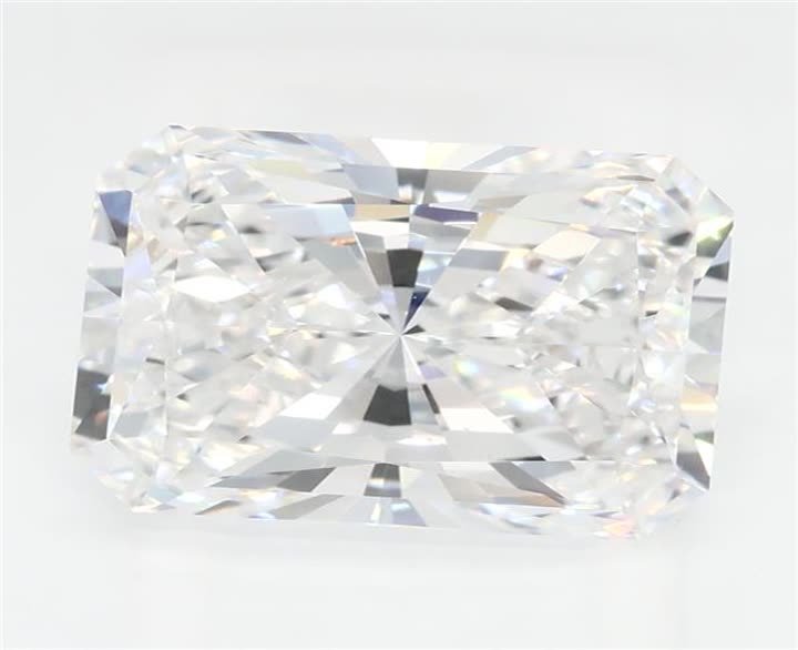 2.47 CT Radiant Lab-Grown Diamond Surrey Vancouver Canada Langley Burnaby Richmond