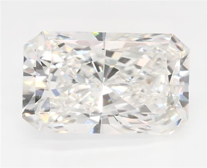 2.63 CT Radiant Lab-Grown Diamond Surrey Vancouver Canada Langley Burnaby Richmond