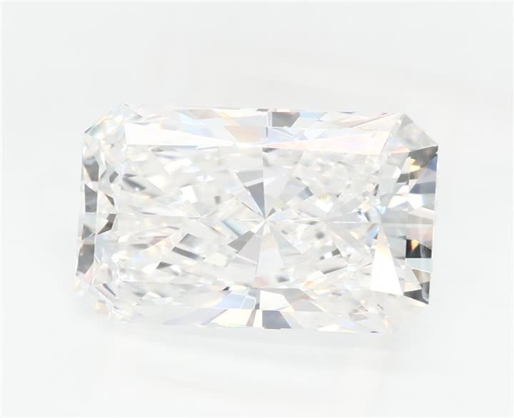 3.25 CT Radiant Lab-Grown Diamond Surrey Vancouver Canada Langley Burnaby Richmond