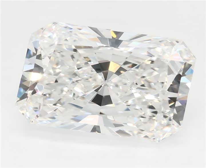 3.88 CT Radiant Lab-Grown Diamond Surrey Vancouver Canada Langley Burnaby Richmond