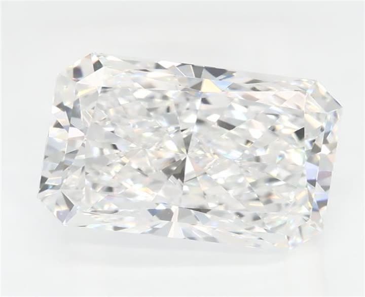 2.43 CT Radiant Lab-Grown Diamond Surrey Vancouver Canada Langley Burnaby Richmond
