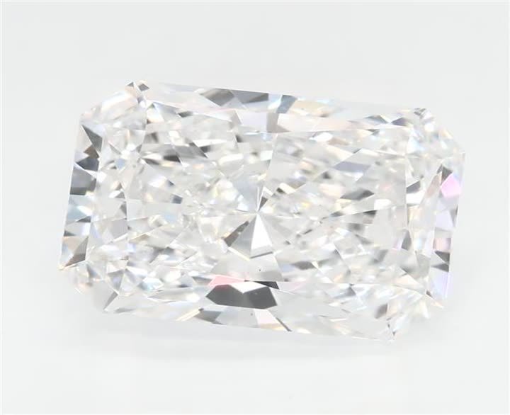2.88 CT Radiant Lab-Grown Diamond Surrey Vancouver Canada Langley Burnaby Richmond
