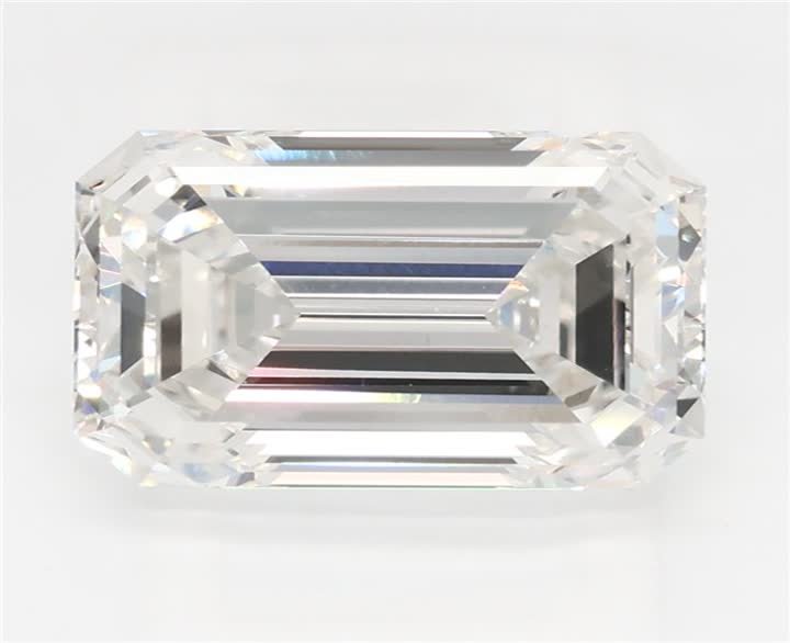 2.92 CT Emerald Lab-Grown Diamond Surrey Vancouver Canada Langley Burnaby Richmond