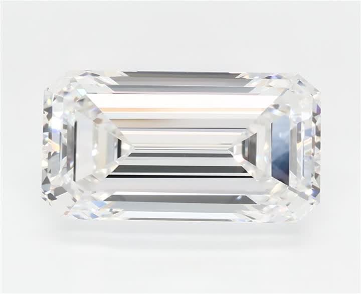 2.93 CT Emerald Lab-Grown Diamond Surrey Vancouver Canada Langley Burnaby Richmond