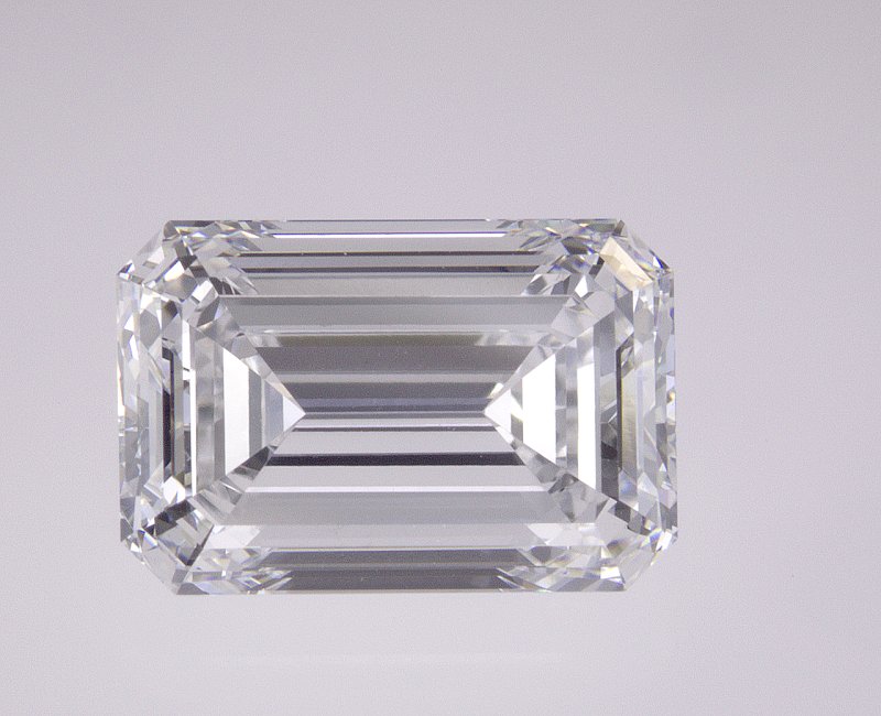 3.94 CT Emerald Lab-Grown Diamond Surrey Vancouver Canada Langley Burnaby Richmond