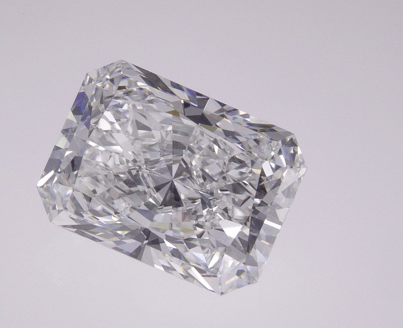 2.89 CT Radiant Lab-Grown Diamond Surrey Vancouver Canada Langley Burnaby Richmond