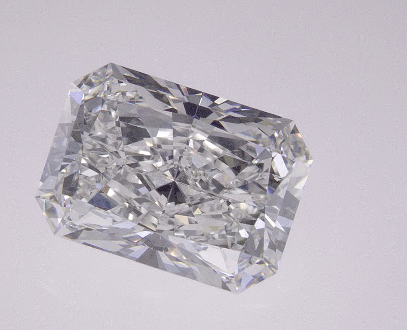 2.7 CT Radiant Lab-Grown Diamond Surrey Vancouver Canada Langley Burnaby Richmond