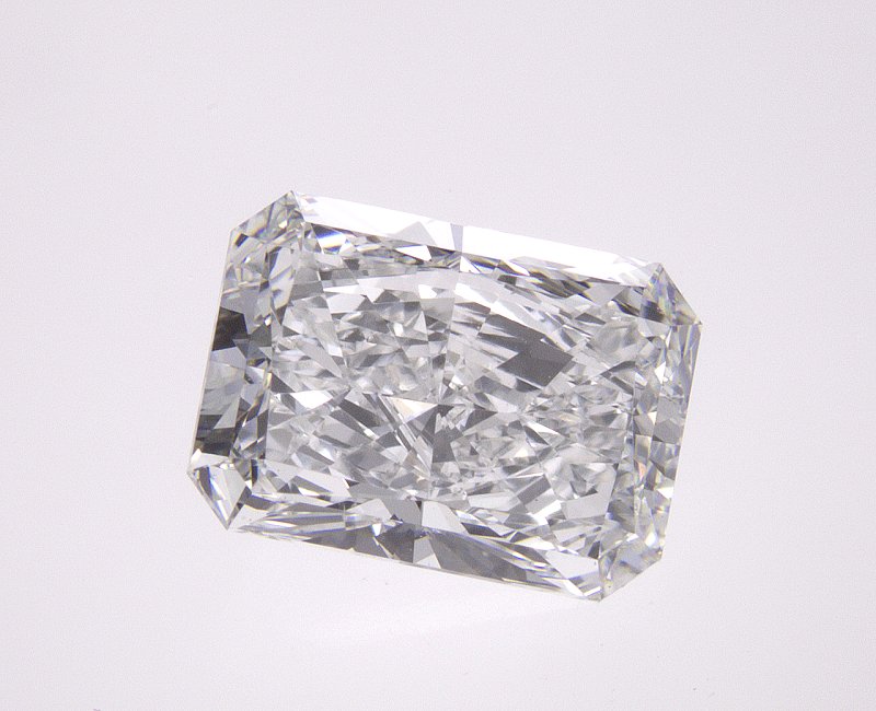 2.3 CT Radiant Lab-Grown Diamond Surrey Vancouver Canada Langley Burnaby Richmond