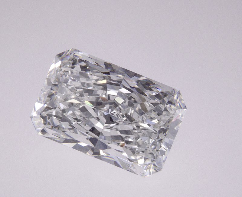 2.7 CT Radiant Lab-Grown Diamond Surrey Vancouver Canada Langley Burnaby Richmond