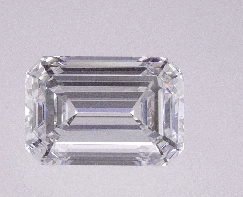 1.35 CT Emerald Lab-Grown Diamond Surrey Vancouver Canada Langley Burnaby Richmond