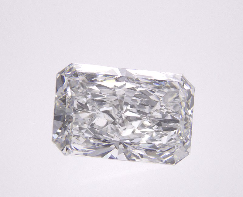 2.8 CT Radiant Lab-Grown Diamond Surrey Vancouver Canada Langley Burnaby Richmond