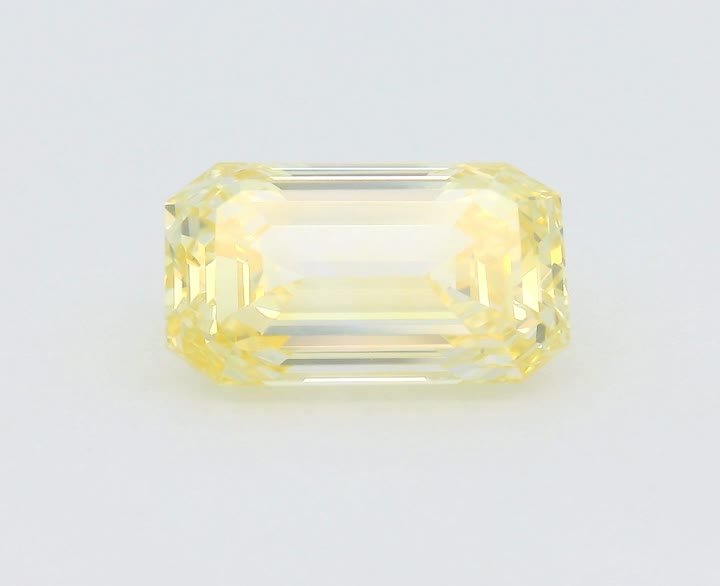 2.1 CT Emerald Lab-Grown Diamond Surrey Vancouver Canada Langley Burnaby Richmond