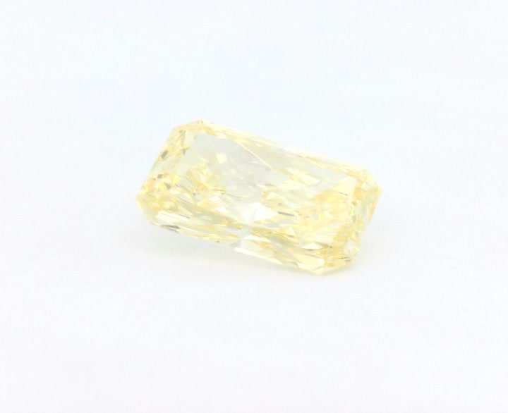 2.75 CT Radiant Lab-Grown Diamond Surrey Vancouver Canada Langley Burnaby Richmond