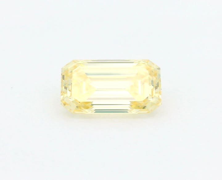 1.08 CT Emerald Lab-Grown Diamond Surrey Vancouver Canada Langley Burnaby Richmond