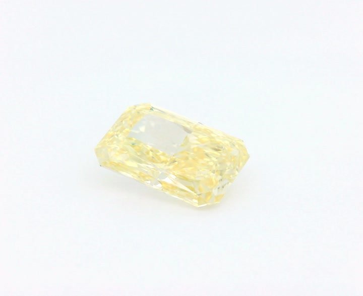2.61 CT Radiant Lab-Grown Diamond Surrey Vancouver Canada Langley Burnaby Richmond