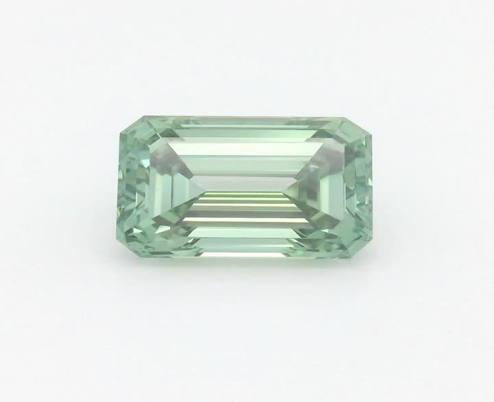 1.5 CT Emerald Lab-Grown Diamond Surrey Vancouver Canada Langley Burnaby Richmond