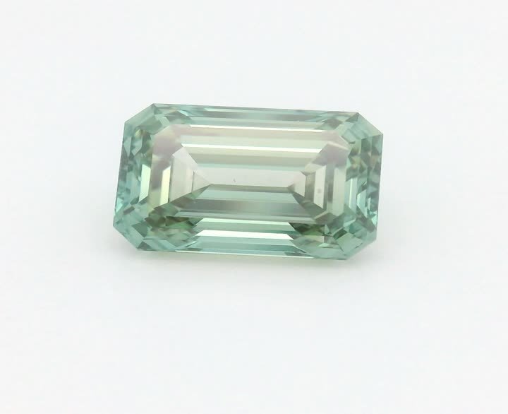 1.52 CT Emerald Lab-Grown Diamond Surrey Vancouver Canada Langley Burnaby Richmond