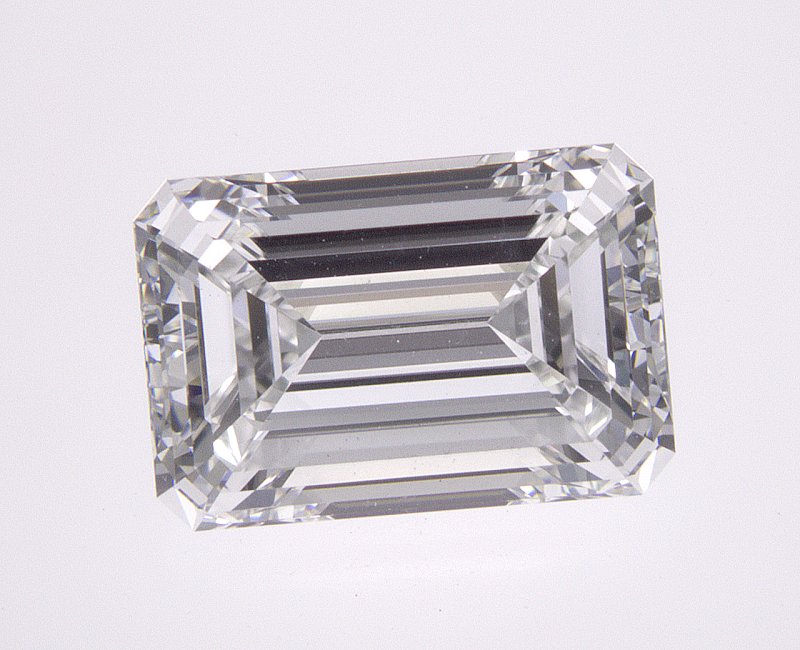 2.05 CT Emerald Natural Diamond Surrey Vancouver Canada Langley Burnaby Richmond