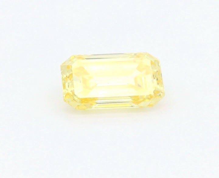 1.02 CT Emerald Lab-Grown Diamond Surrey Vancouver Canada Langley Burnaby Richmond