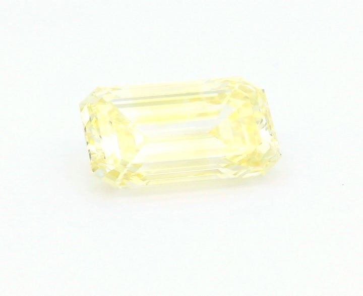 1.5 CT Emerald Lab-Grown Diamond Surrey Vancouver Canada Langley Burnaby Richmond