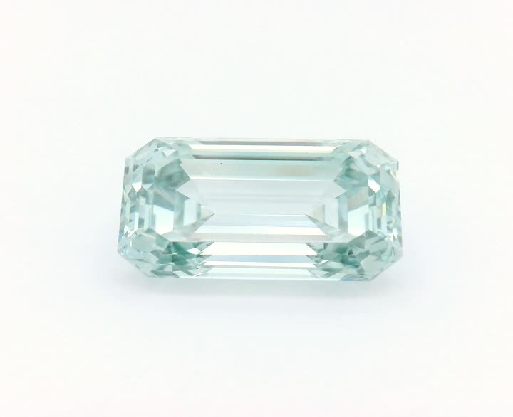 5.56 CT Emerald Lab-Grown Diamond Surrey Vancouver Canada Langley Burnaby Richmond
