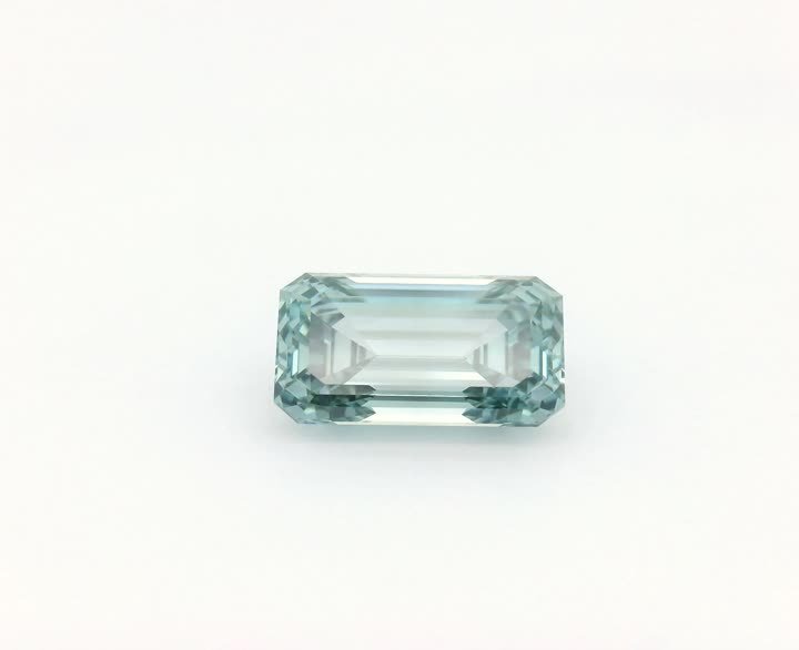 2.22 CT Emerald Lab-Grown Diamond Surrey Vancouver Canada Langley Burnaby Richmond