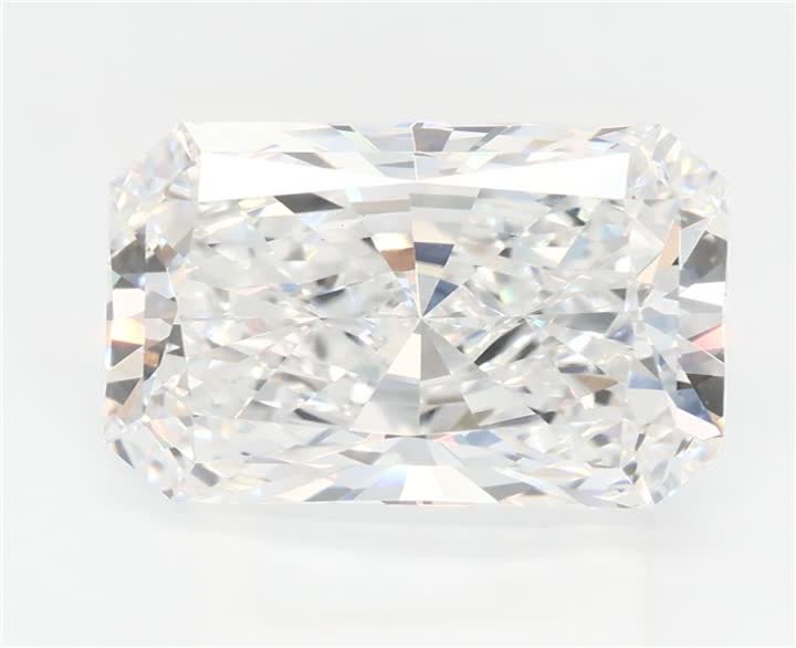 4.08 CT Radiant Lab-Grown Diamond Surrey Vancouver Canada Langley Burnaby Richmond