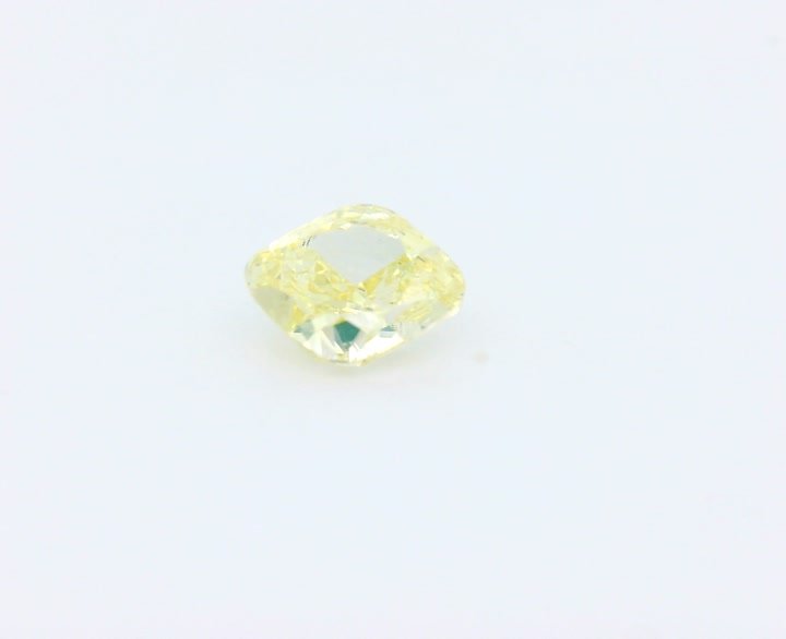 1.05 CT Cushion Lab-Grown Diamond Surrey Vancouver Canada Langley Burnaby Richmond