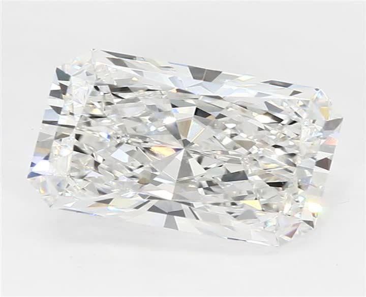 3.09 CT Radiant Lab-Grown Diamond Surrey Vancouver Canada Langley Burnaby Richmond